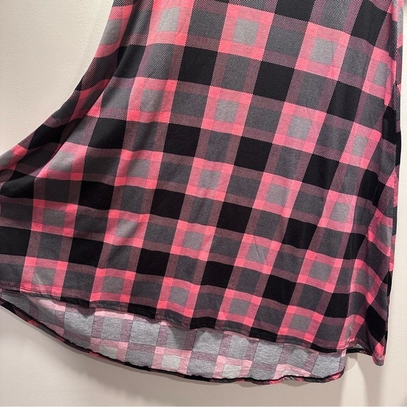 LulaRoe Carly Swing Dress Patch Pocket High Low Hemline Plaid Pink Grey Checked - Picture 10 of 11